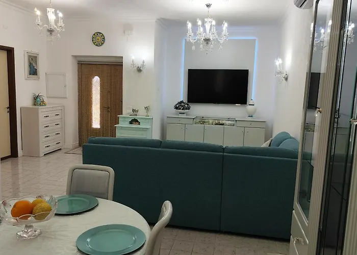 Felicita 斯卡莱阿